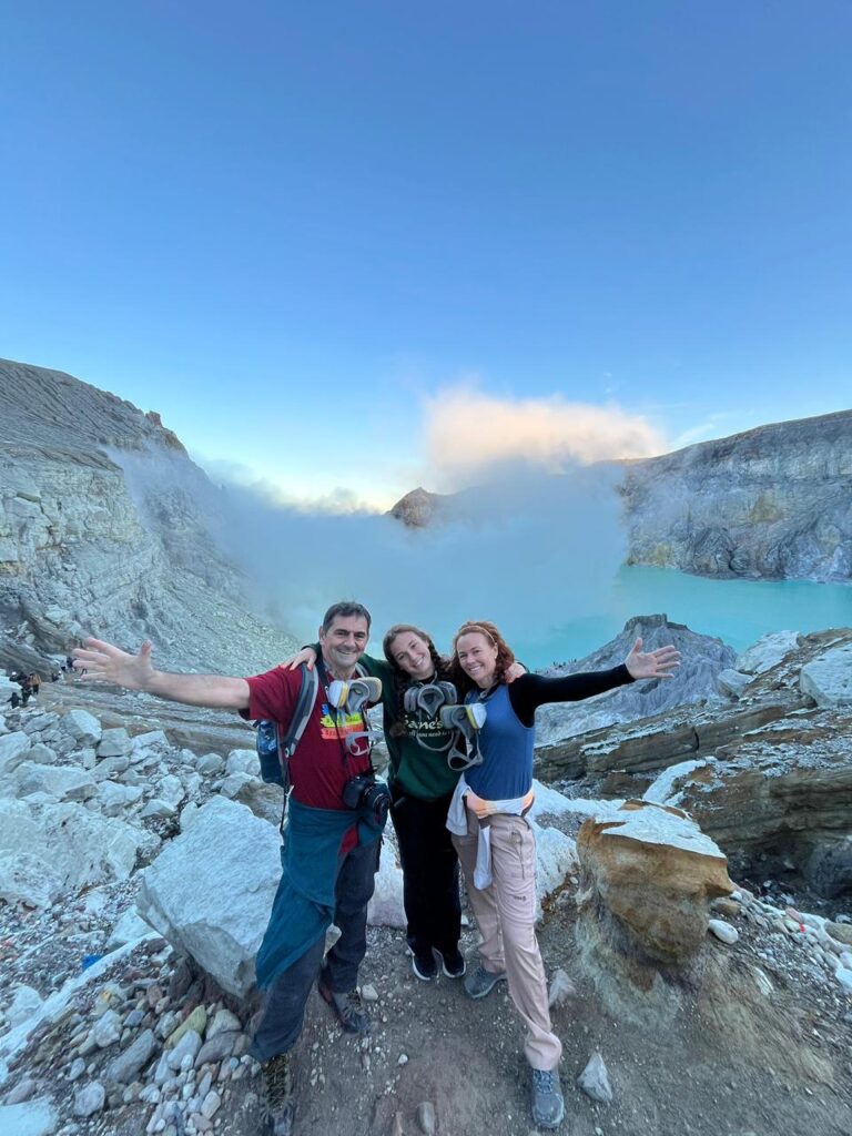 Foto Ijen Spanyol 768x1024